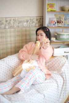 女兵战俘营电影完整版在线播放